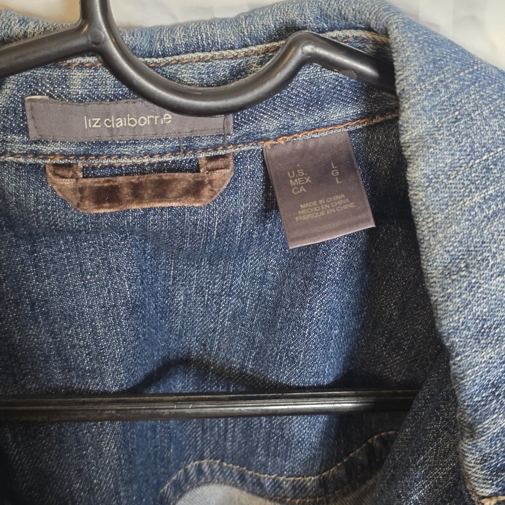 Liz Claiborne Denim Jacket - Picture 3 of 3